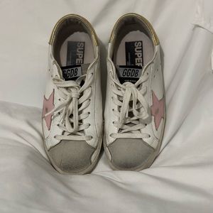 Golden goose sneaker